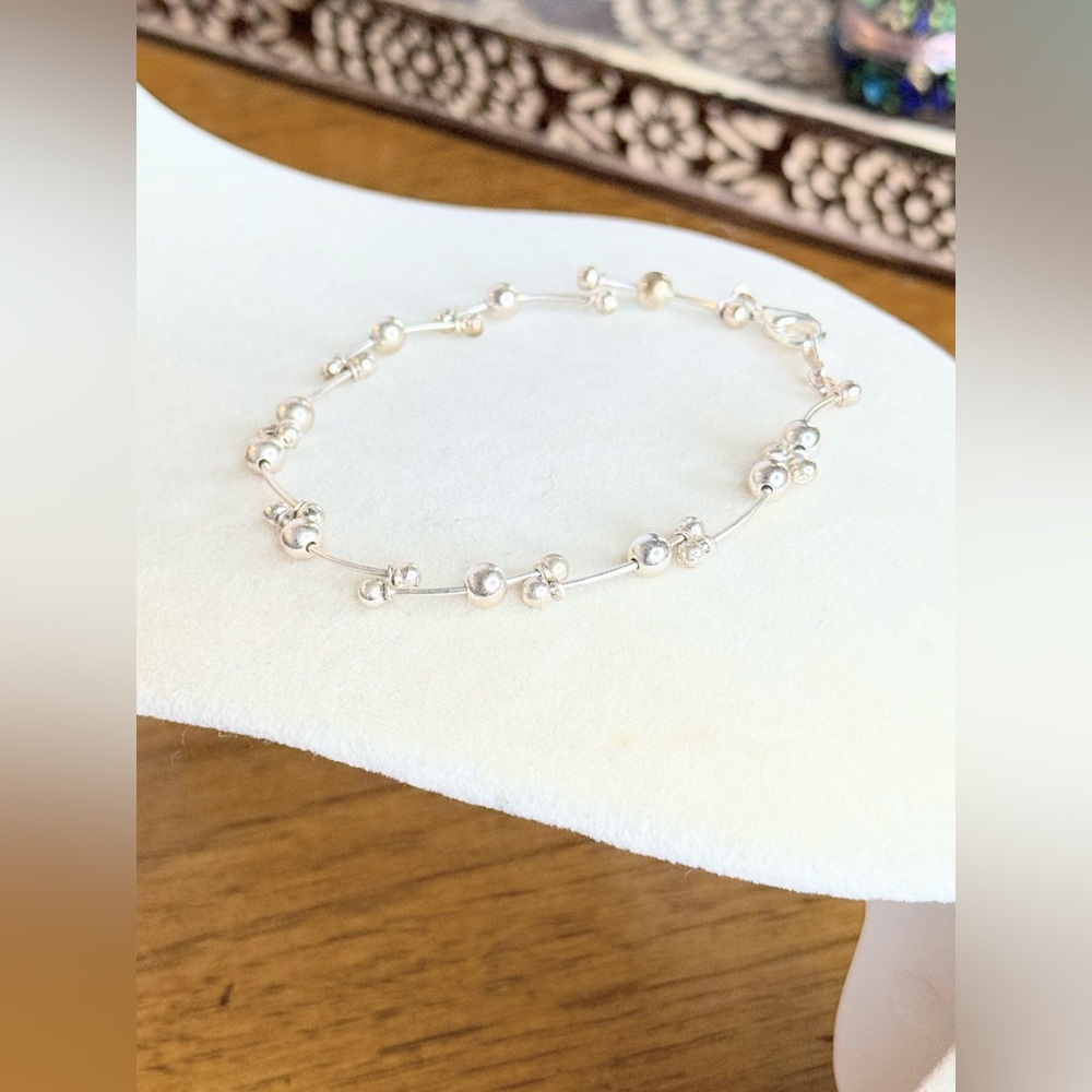 Sterling Silver Beaded Cluster Station Bracelet ~ 7” Delicate Design - Picture 5 of 8